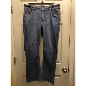 Riders by Lee Women's Size 16M Bootcut Medium Wash Denim Jeans Style 130T512